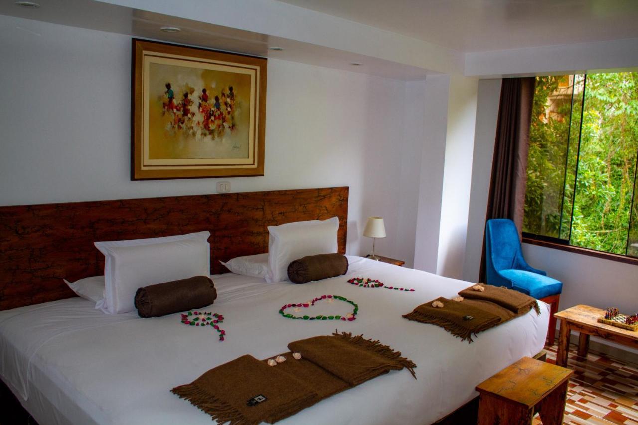 Tara Hotel