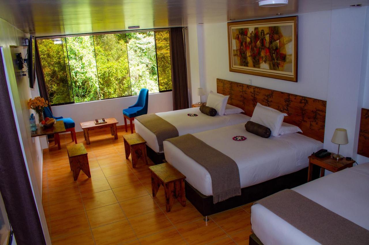Tara Hotel 3*